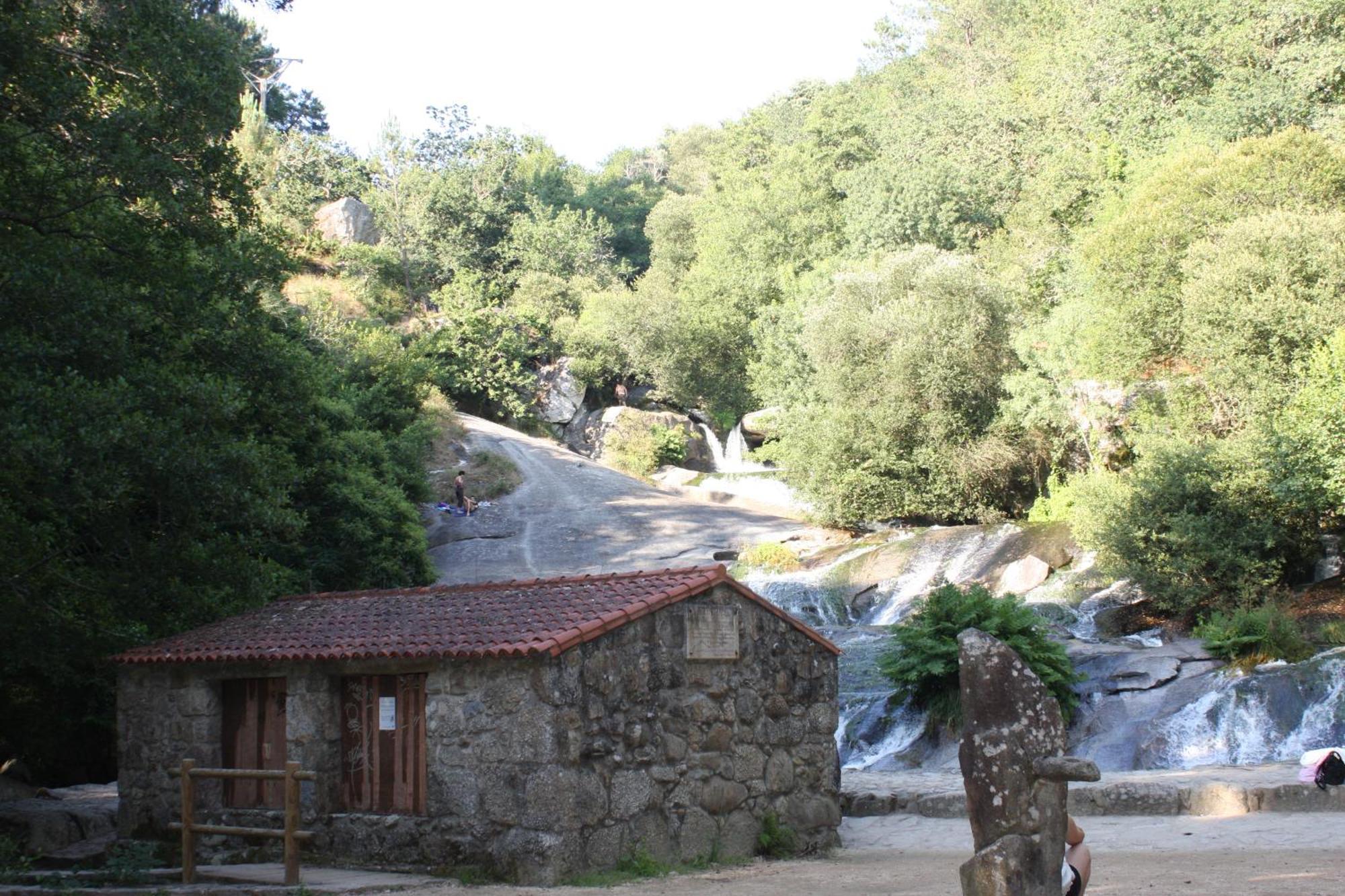 דירות קלדס דה רייס Casa Da Alfondega מראה חיצוני תמונה
